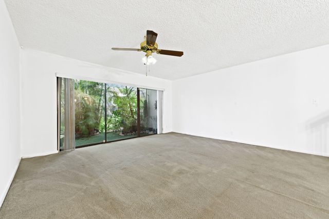 6491 Racquet Club Drive 36, Lauderhill, FL 33319