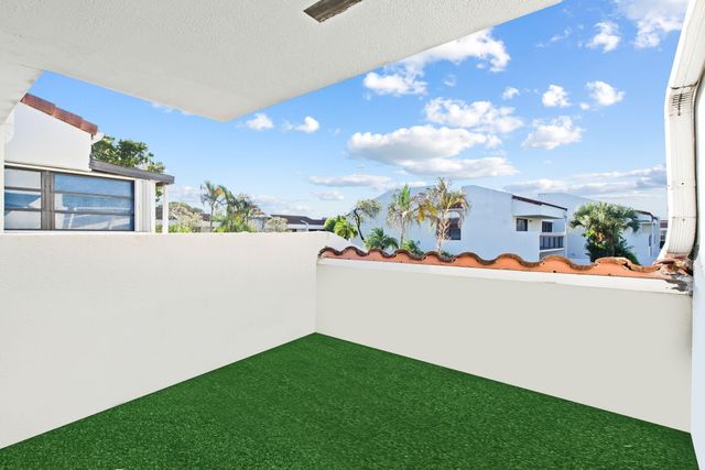 6491 Racquet Club Drive 36, Lauderhill, FL 33319