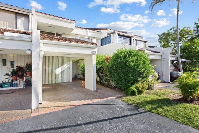 6491 Racquet Club Drive 36, Lauderhill, FL 33319
