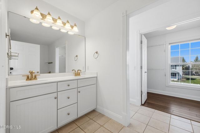 7135 Elli Harbour Lane, Maumee, OH 43537