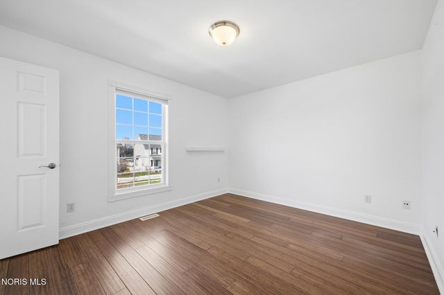 7135 Elli Harbour Lane, Maumee, OH 43537