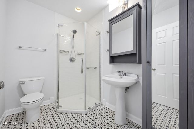 7135 Elli Harbour Lane, Maumee, OH 43537