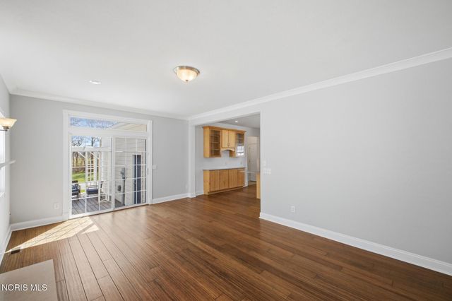 7135 Elli Harbour Lane, Maumee, OH 43537