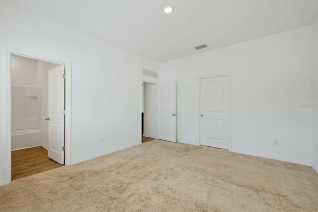 35145 DAISY MEADOW LOOP, Zephyrhills, FL 33541