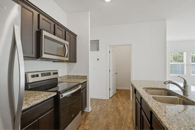 35145 DAISY MEADOW LOOP, Zephyrhills, FL 33541
