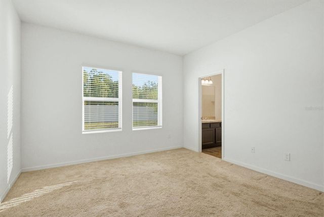 35145 DAISY MEADOW LOOP, Zephyrhills, FL 33541