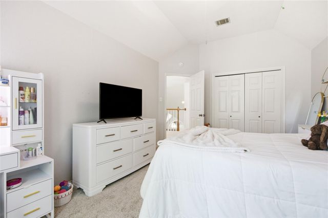 10502 WALPOLE LN, Austin, TX 78739