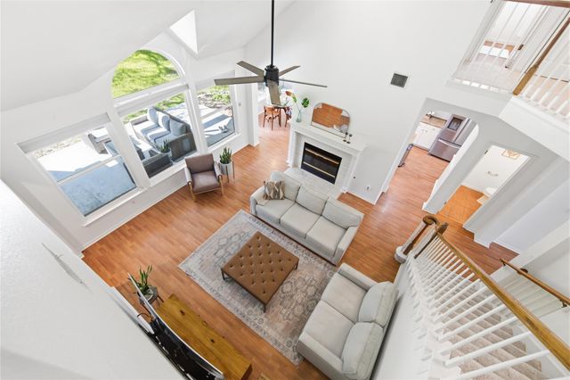 10502 WALPOLE LN, Austin, TX 78739
