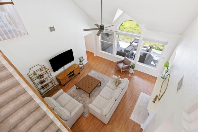 10502 WALPOLE LN, Austin, TX 78739