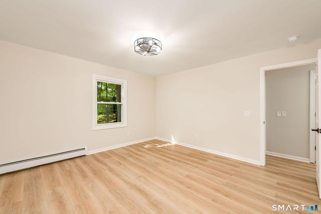77 Evergreen Avenue, Hamden, CT 06518