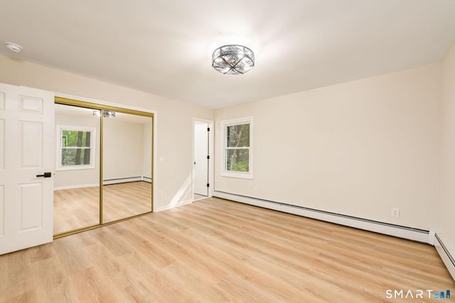 77 Evergreen Avenue, Hamden, CT 06518
