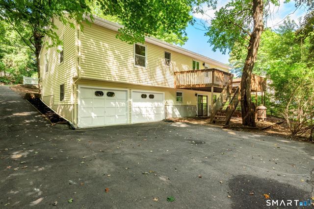 77 Evergreen Avenue, Hamden, CT 06518