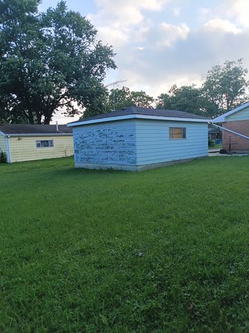 3029 Wallace Avenue, Steger, IL 60475