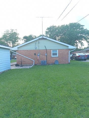 3029 Wallace Avenue, Steger, IL 60475