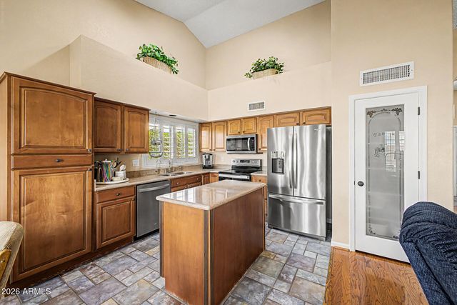 4050 W CHARLOTTE Drive, Glendale, AZ 85310