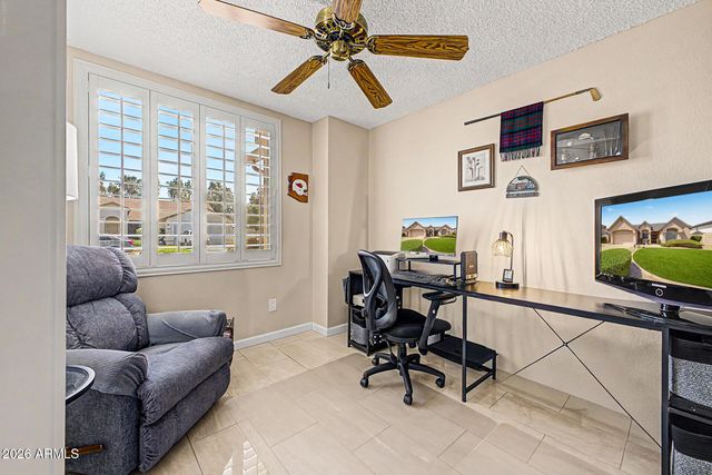 4050 W CHARLOTTE Drive, Glendale, AZ 85310