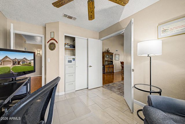 4050 W CHARLOTTE Drive, Glendale, AZ 85310