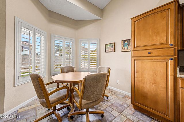 4050 W CHARLOTTE Drive, Glendale, AZ 85310
