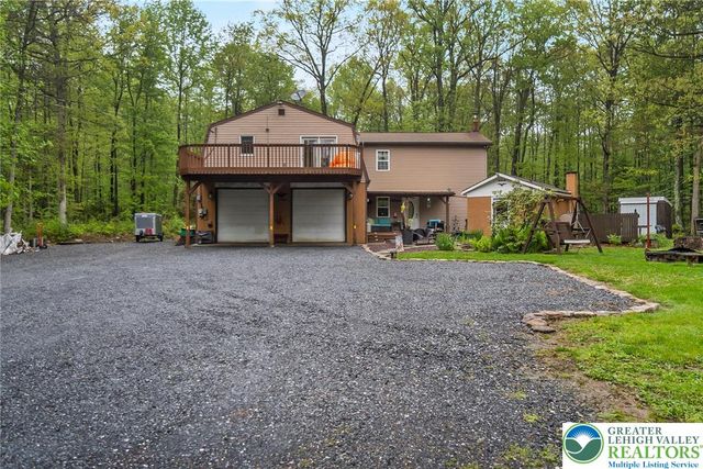 9223 North Loop Road, Washington Twp, PA 18080