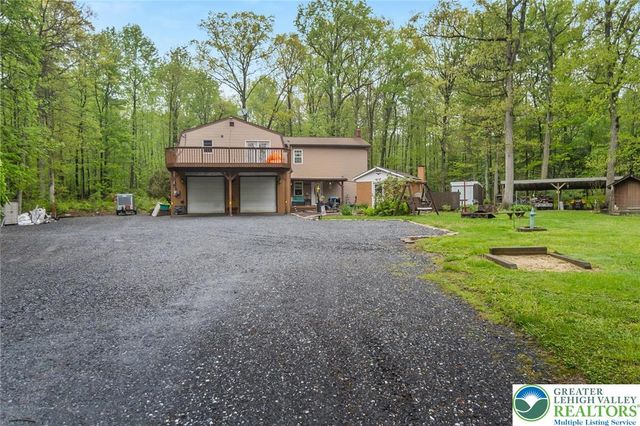 9223 North Loop Road, Washington Twp, PA 18080