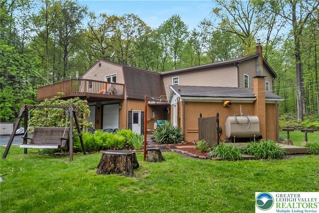 9223 North Loop Road, Washington Twp, PA 18080