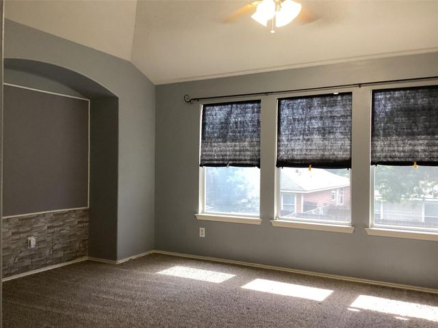21214 Wortham Oaks Drive, Humble, TX 77338