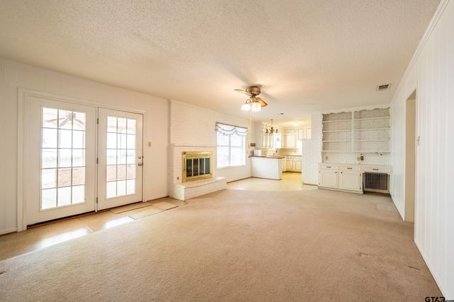 7434 Brookhollow Drive, Tyler, TX 75707