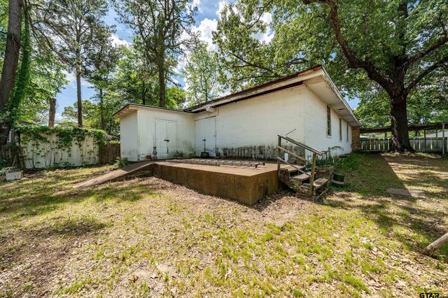 7434 Brookhollow Drive, Tyler, TX 75707