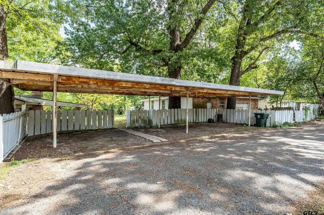 7434 Brookhollow Drive, Tyler, TX 75707