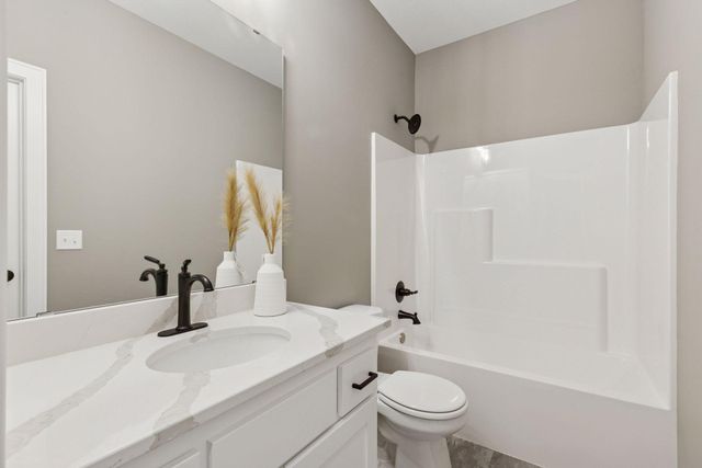 721 Margaret Lane NE, Isanti, MN 55040