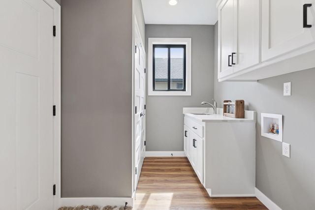 721 Margaret Lane NE, Isanti, MN 55040