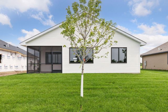 721 Margaret Lane NE, Isanti, MN 55040