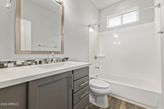 2315 E PINCHOT Avenue 126, Phoenix, AZ 85016