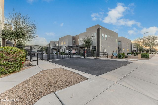 2315 E PINCHOT Avenue 126, Phoenix, AZ 85016