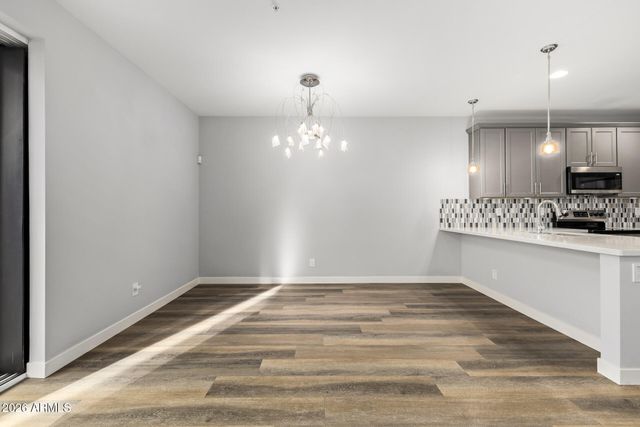 2315 E PINCHOT Avenue 126, Phoenix, AZ 85016