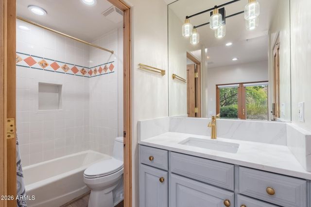 10420 E MORNING VISTA Lane, Scottsdale, AZ 85262