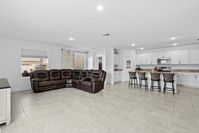 4636 SW Lassiter Terrace, Port St. Lucie, FL 34953