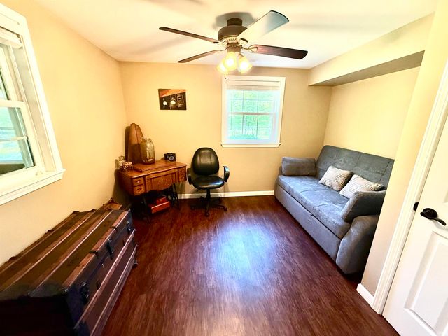 1900 Schlensker Road, Evansville, IN 47725