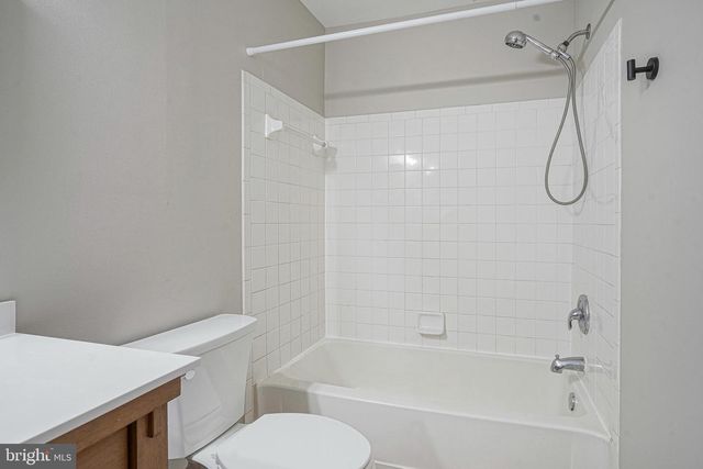 604 SANGREAL CT, Mantua, NJ 08051