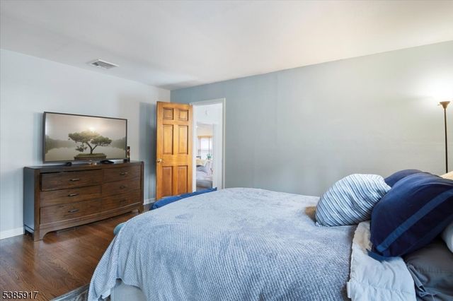 13 S Brookside Dr, Rockaway Twp., NJ 07866