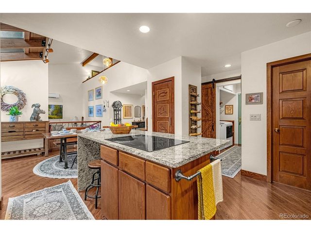 117 Mayhurst Ave, Colorado Springs, CO 80906