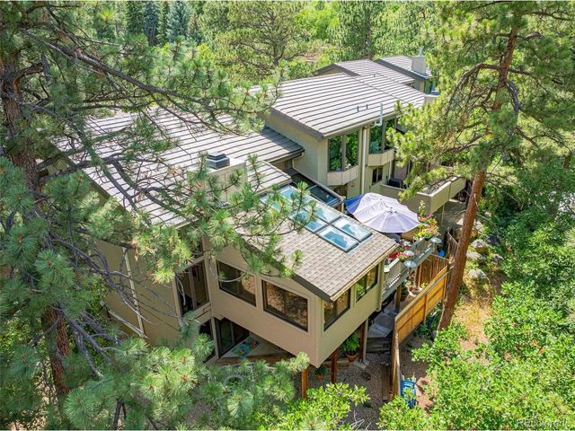 117 Mayhurst Ave, Colorado Springs, CO 80906