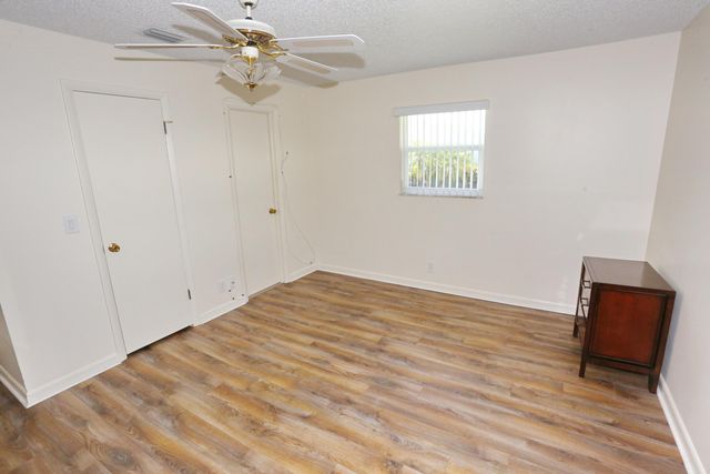 1015 SW 16th Street, Boynton Beach, FL 33426