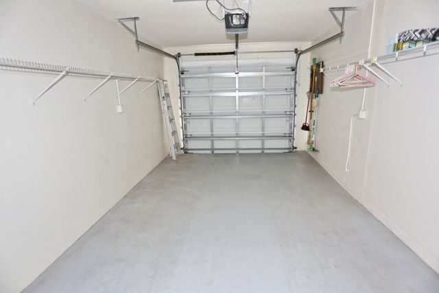 1015 SW 16th Street, Boynton Beach, FL 33426