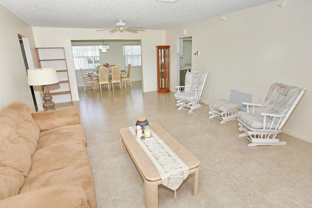 1015 SW 16th Street, Boynton Beach, FL 33426