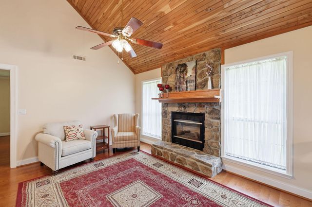 494 Forest Drive, Ringgold, GA 30736