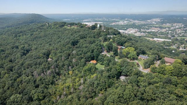 494 Forest Drive, Ringgold, GA 30736