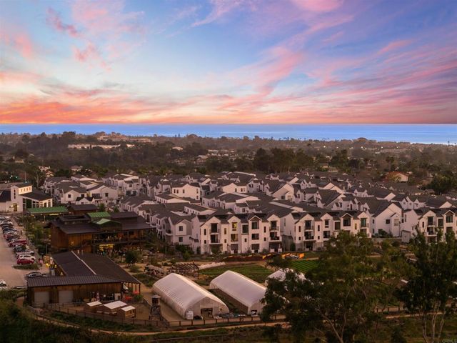 1044 Palmaria Court, Encinitas, CA 92024