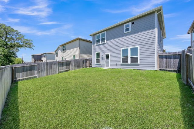 7314 Madison Commons Lane, Houston, TX 77075