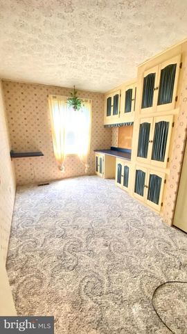 4 OLD SOUND RD, Joppa, MD 21085